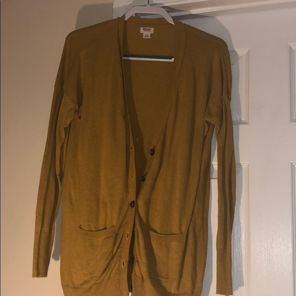 Mustard Yellow Cardigan ‼️